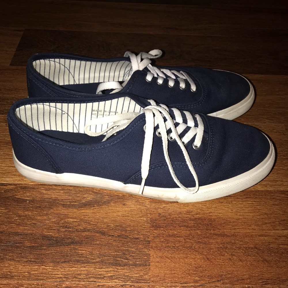 Navy Tennis Shoes